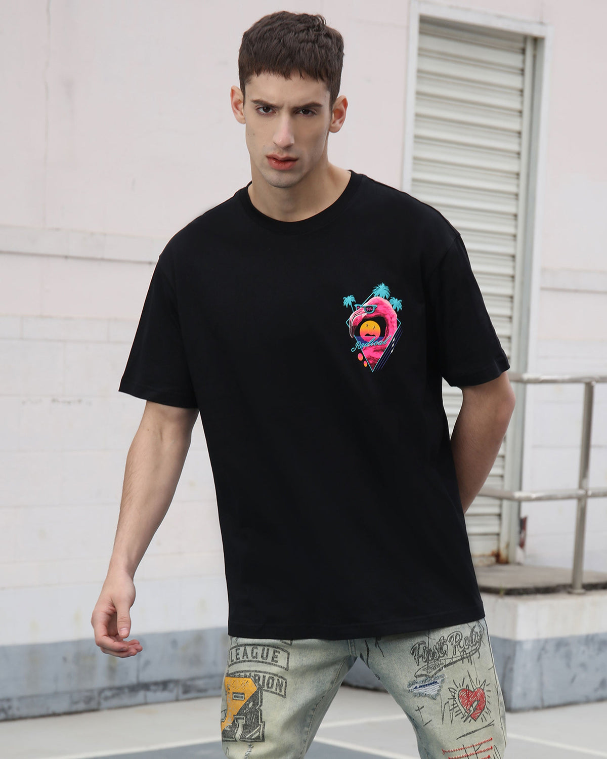 Retro Vibe Graphic Print Tee-Mexico Local Delivery