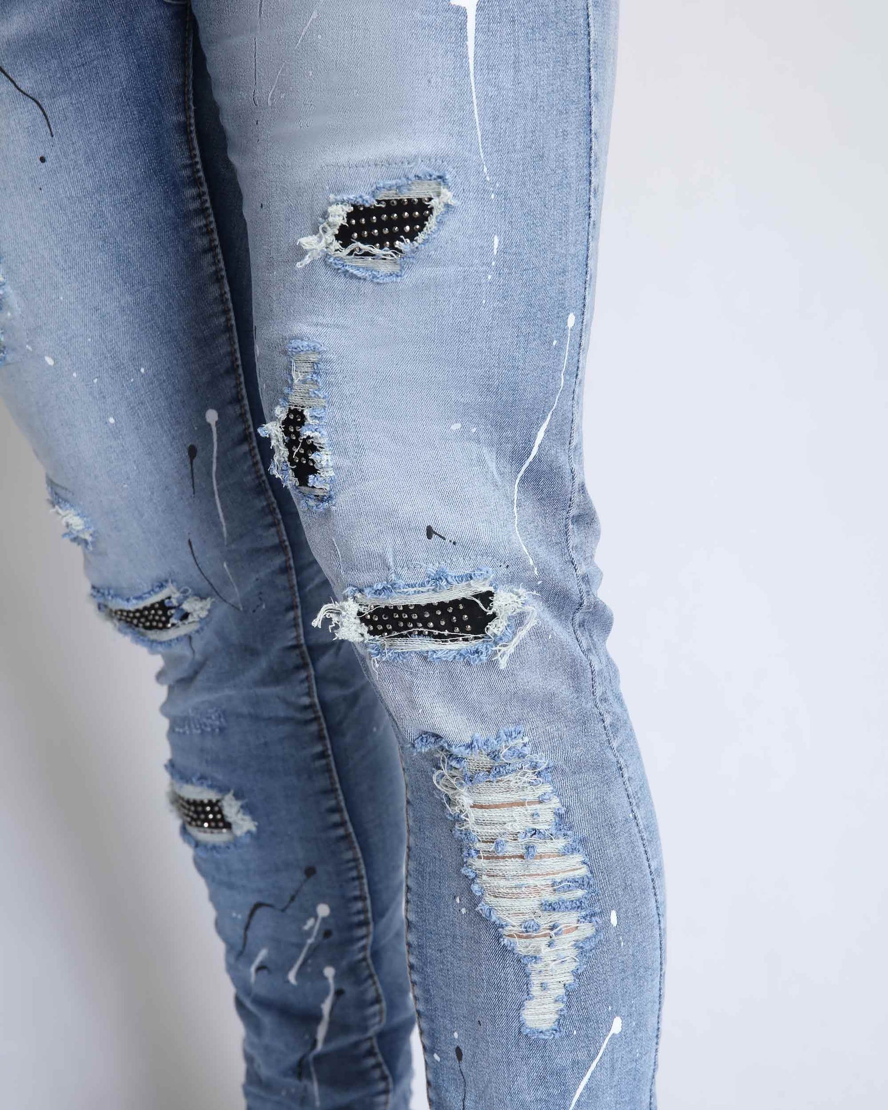 Durable Ripped Blue Jeans with Dimond Patch