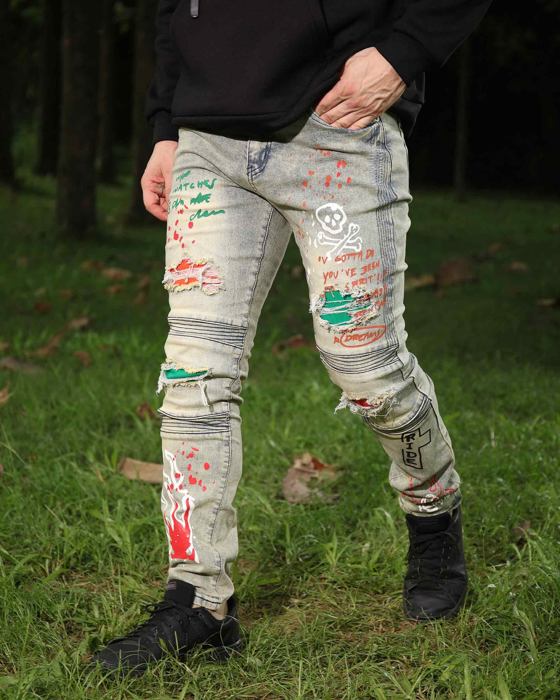 Hip-Hop Style Distressed Ripped Blue Jeans with Graffiti Style-Mexico Local Delivery