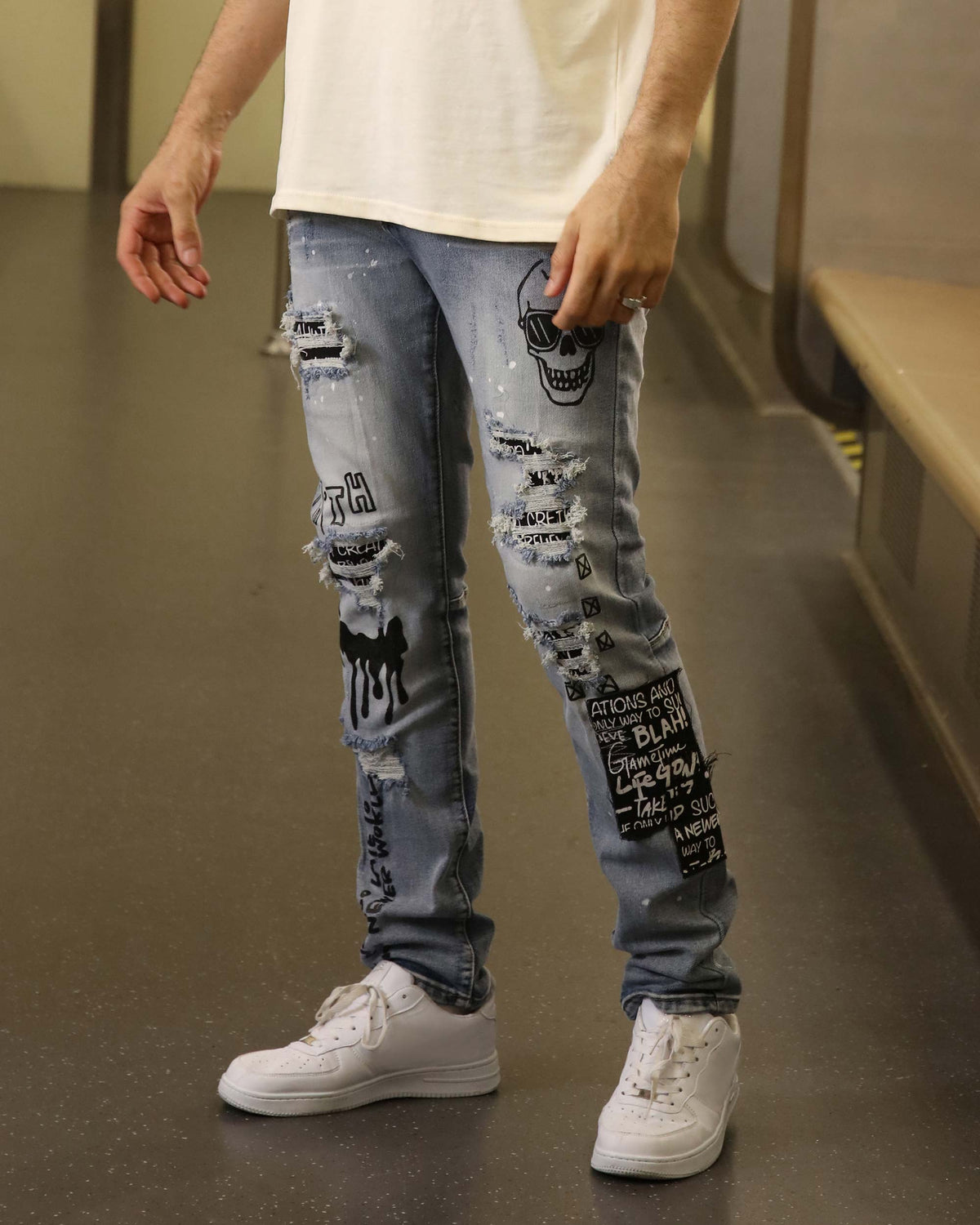 Logeqi Skull Blue Graffiti  Ripped Jeans with Streetwear Edge