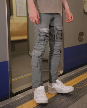 Slim-fit Cargo Jeans with Functional Multiple Pockets