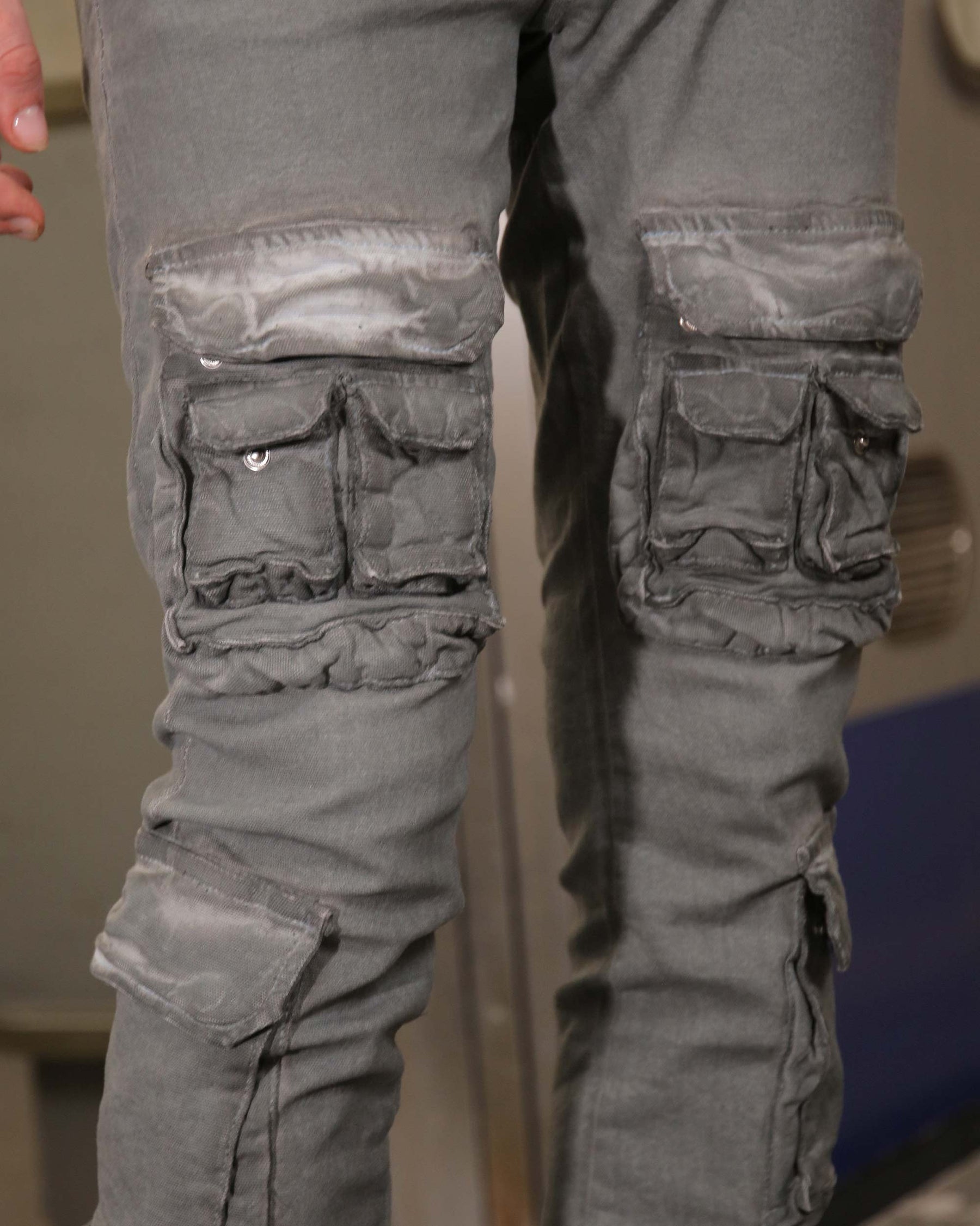 Slim-fit Cargo Jeans with Functional Multiple Pockets