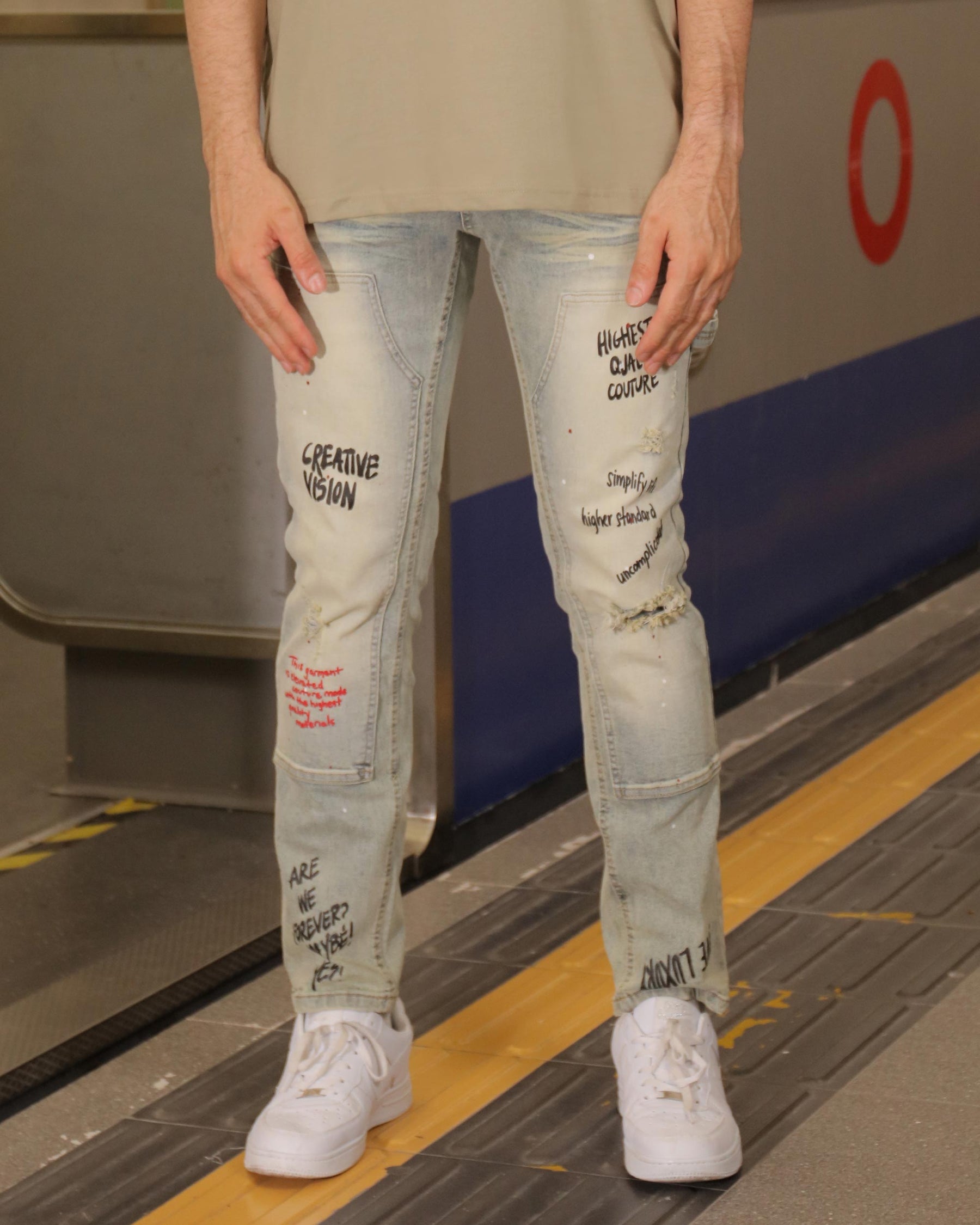 LOGEQI Spray Paint Graffiti Distressed Blue ripped Jeans 