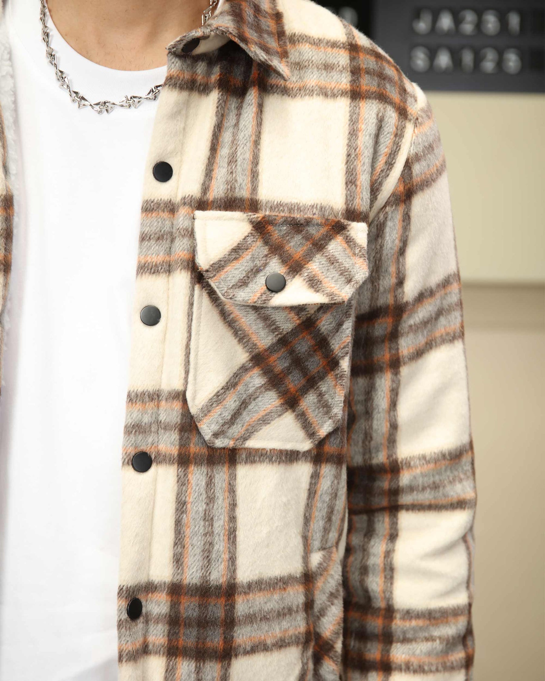 Checkered Plaid Jacket - Trendy Design