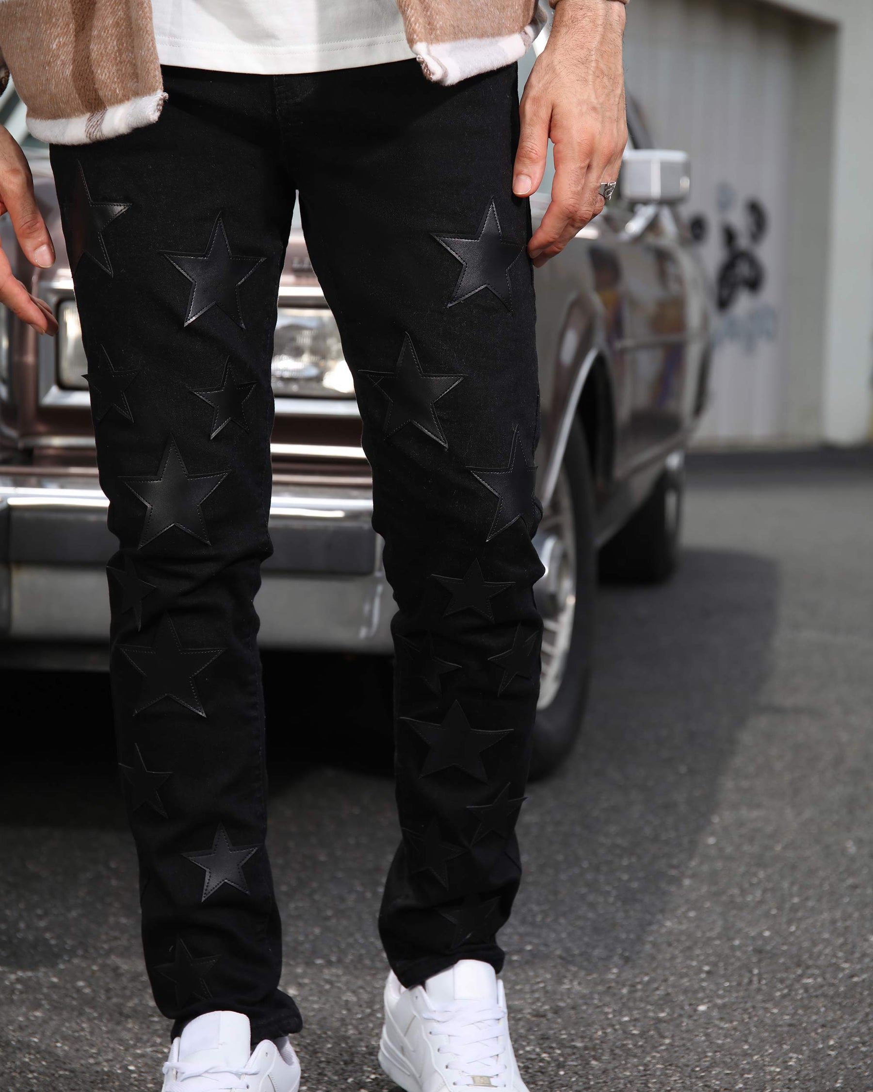 LOGEQI Black Jeans with Straight Leg & Star Patch