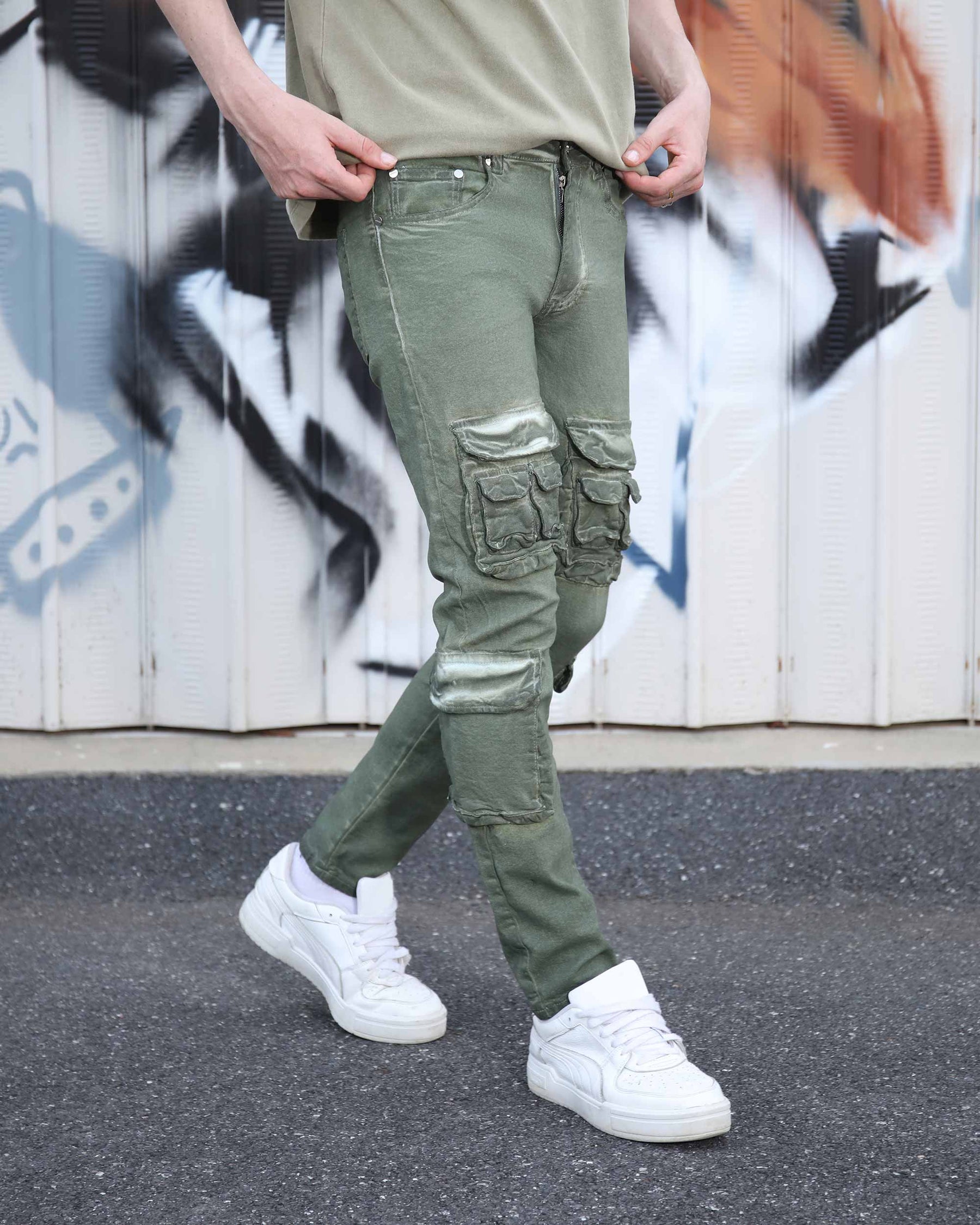 Slim-fit Cargo Jeans with Functional Multiple Pockets